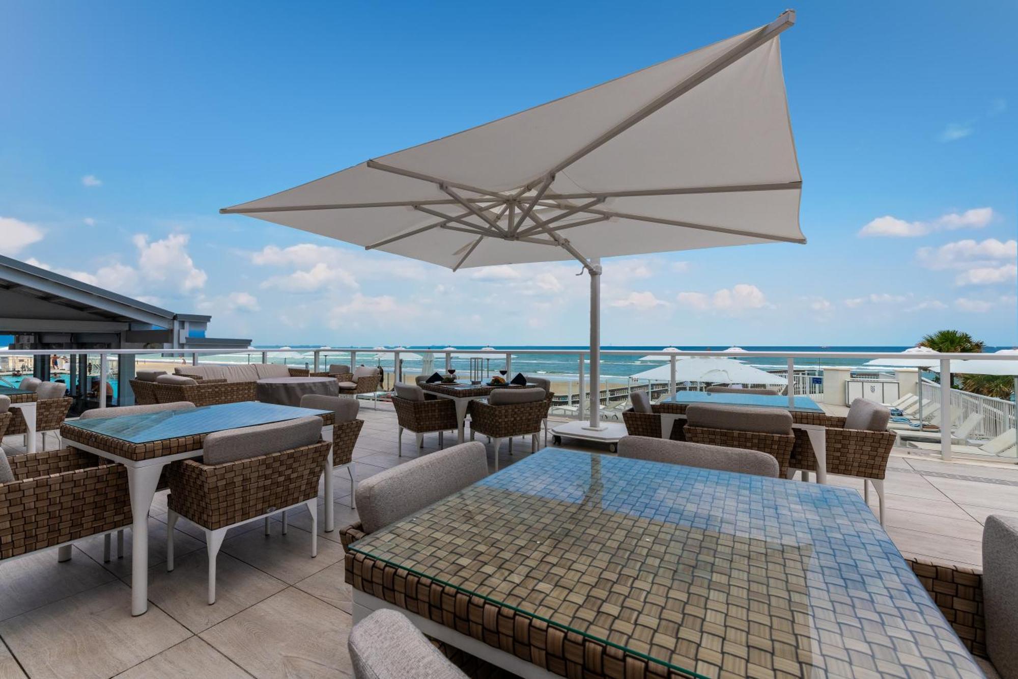 Daytona Grande Oceanfront Resort Daytona Beach Exterior photo